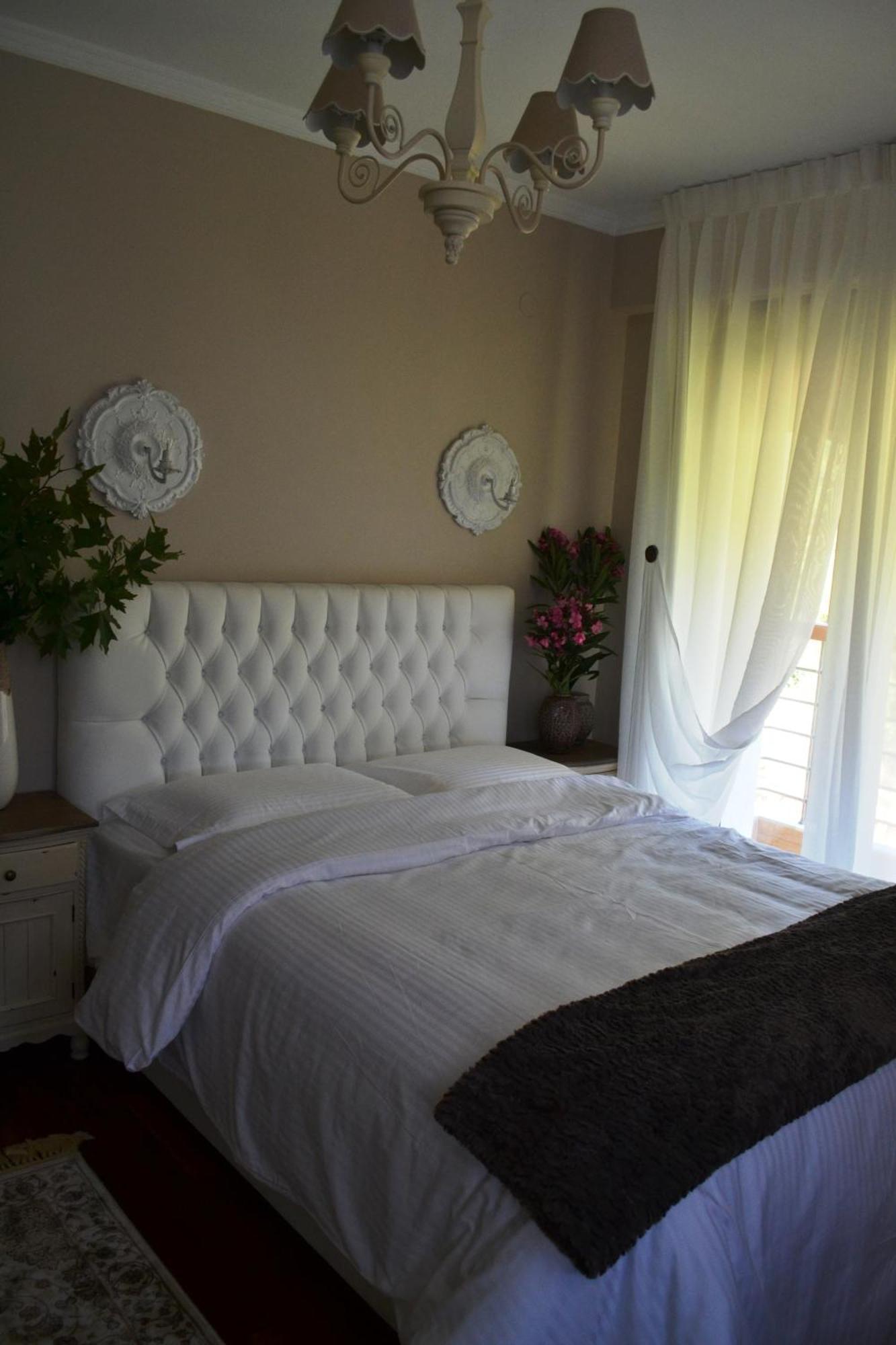 Evmorfes Villas Polygyros ภายนอก รูปภาพ