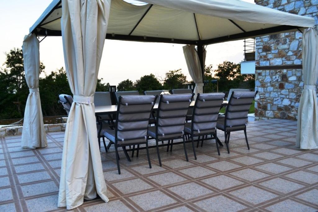 Evmorfes Villas Polygyros ภายนอก รูปภาพ