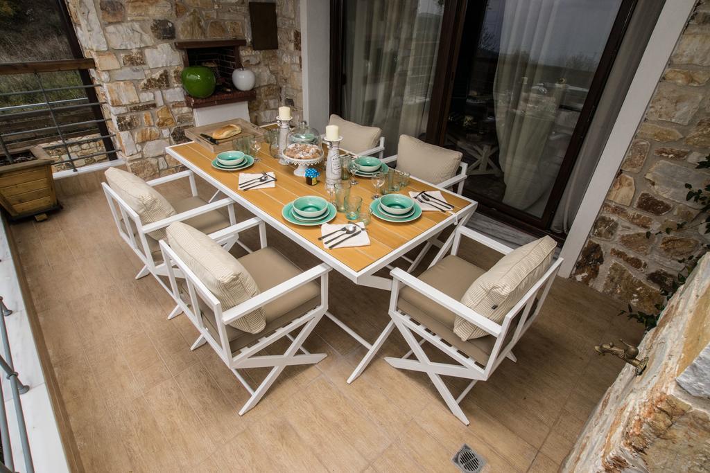 Evmorfes Villas Polygyros ภายนอก รูปภาพ