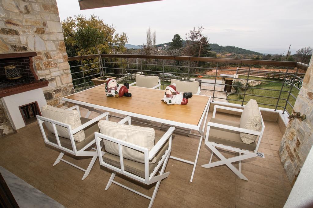 Evmorfes Villas Polygyros ภายนอก รูปภาพ