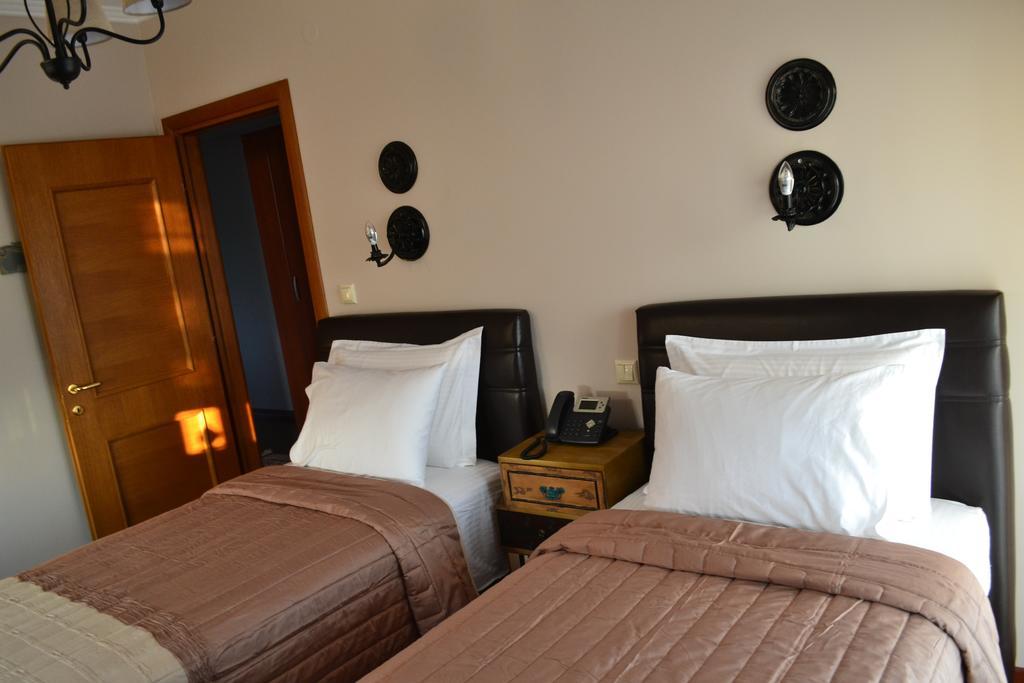 Evmorfes Villas Polygyros ภายนอก รูปภาพ